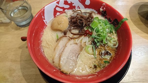 「とろ～り半熟煮玉子牛じゃんラーメン・・790円」@ラーメン まこと屋 厚木山際店の写真