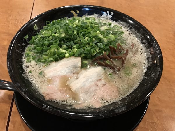 「ラーメン 630円 山盛りネギ 100円」@博多一成一代の写真