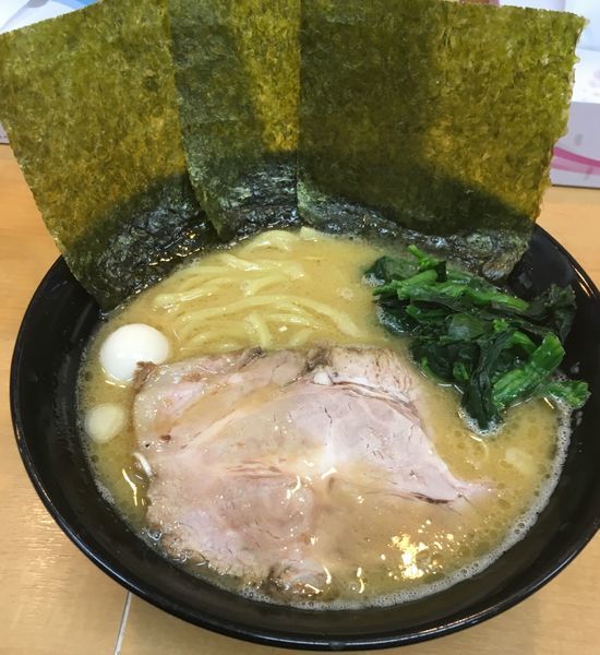 「ラーメン(730¥)」@横濱家系 虎壱家の写真