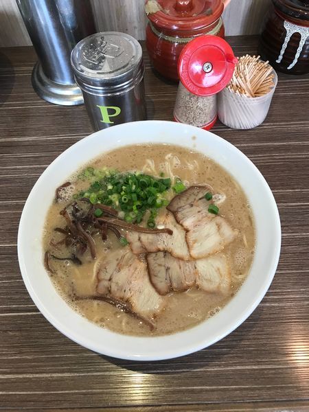 「ラーメン・ラーメン大・辛いラーメン・焼豚ラーメン」@小倉帝鉄の写真