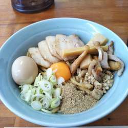 味玉チャーシューまぜそば