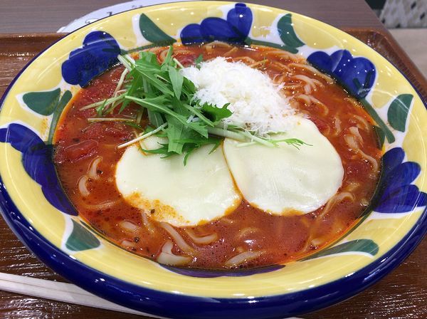 「モッツァレラトマト麺（842円）」@トマトの花 イオンレイクタウンkaze店の写真