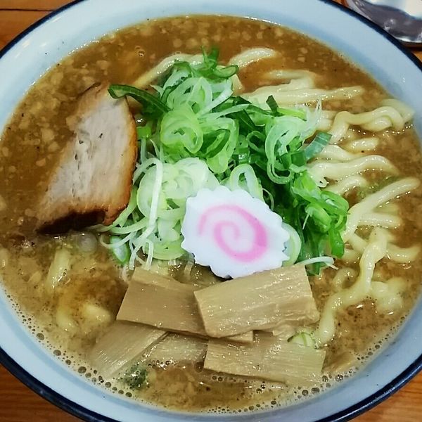 「らーめん（麺量普通）８００円」@麺や 万福 ma.n.pu.kuの写真
