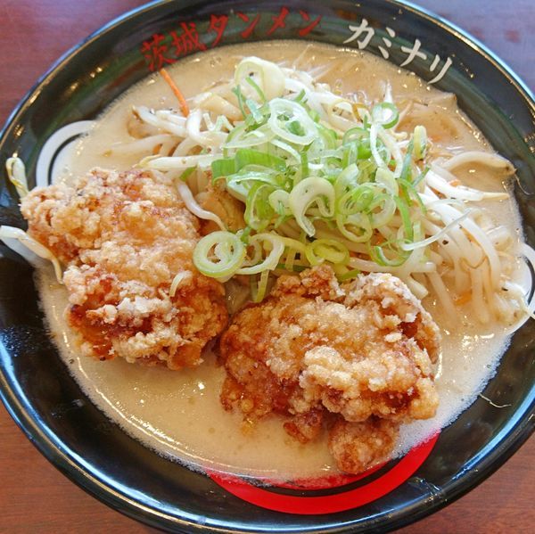 「唐揚げタンメン950」@茨城タンメン カミナリ つくば店の写真