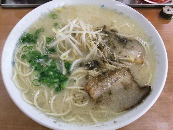 「ラーメン（700円）」@なべさんラーメンの写真