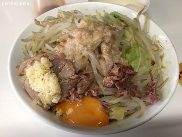 「まぜそば 「ニンニクアブラ」(840円)」@ぶたまるの写真