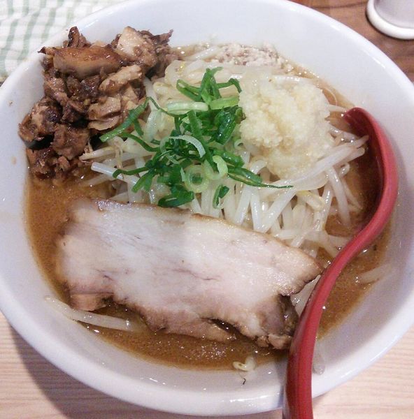 「【限定】ガチ盛り味噌　９３０円」@拉麺 大公 南太田本店の写真