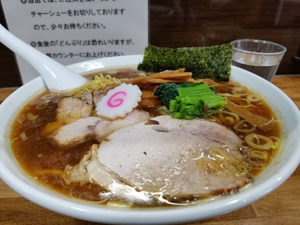 「しょうゆラーメン(750円)」@オランダ軒の写真