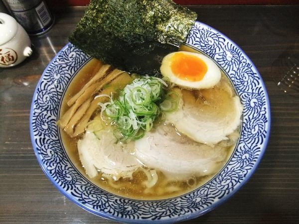 「旦那の推しメン（880円）」@嫁の中華そばの写真