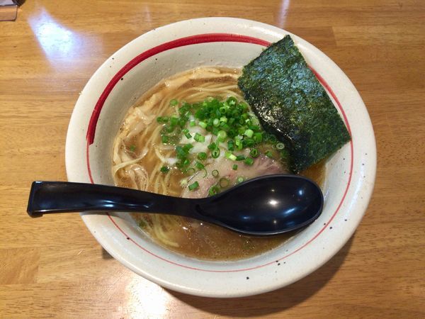 「らー麺」@麺や うしおの写真
