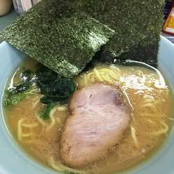 ラーメンセット(ラーメン+餃子+ライス)