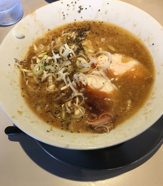 「背脂ブラック(710¥)半ライス(30¥)」@中田製作所の写真