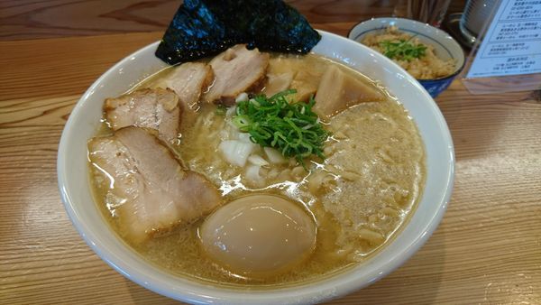 「鯛塩らーめん+鯛おこわ+味玉+チャーシュー+大盛り」@らーめん いつ樹 本店の写真