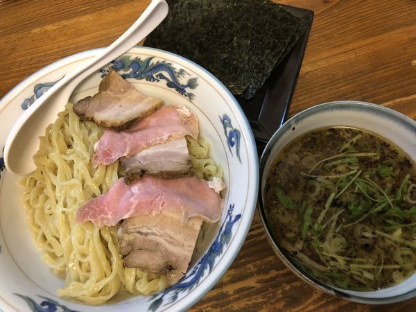「ちゃーしゅーつけ麺(塩)300g＋海苔」@くじら食堂の写真