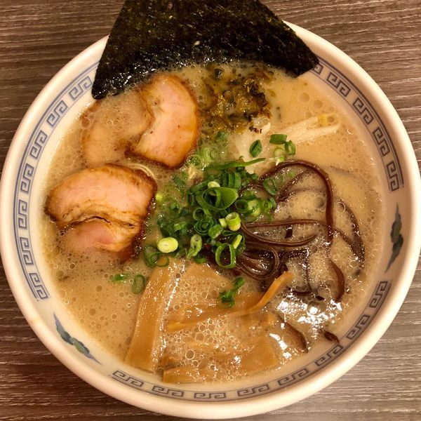 「まるいちラーメン白玉 (880円)」@麺家 まるいちの写真