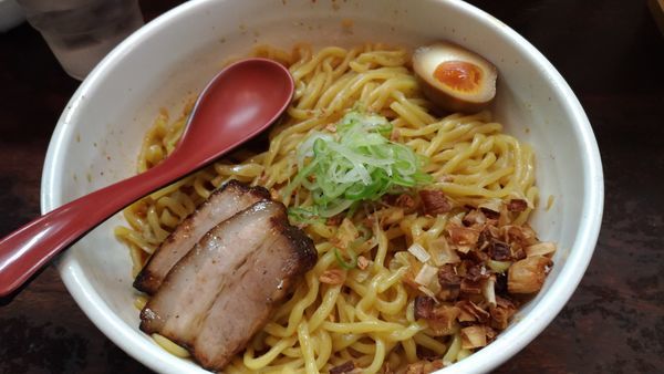 「からしめん＋生卵」@ら～めん からしや 葛西本店の写真