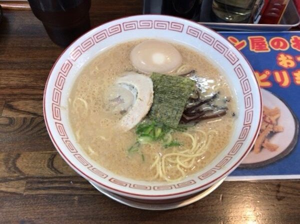 「味玉豚骨醤油ラーメン 600円+替え玉50円」@豚骨ラーメン いちもんじ 北本店の写真