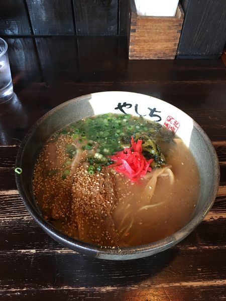「醤油ラーメン」@麺屋やしちの写真
