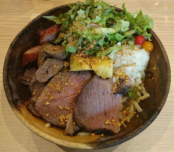 「classic beef palette(麺大盛)」@Handicraft Worksの写真
