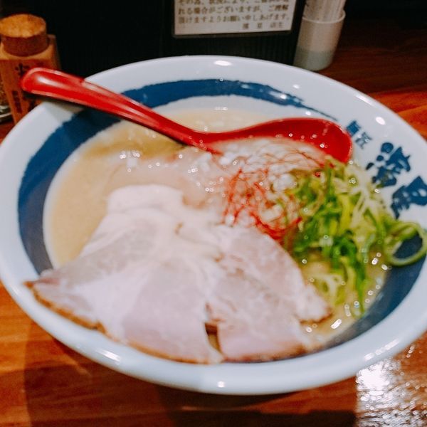 「期間限定 濱星×武一  コラボ 濃厚鶏白湯 肉マシ」@濃厚煮干しそば 麺匠 濱星 関内店の写真