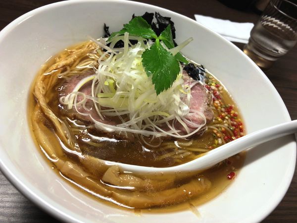 「白醤油そば」@花笑み中華そば かれんの写真