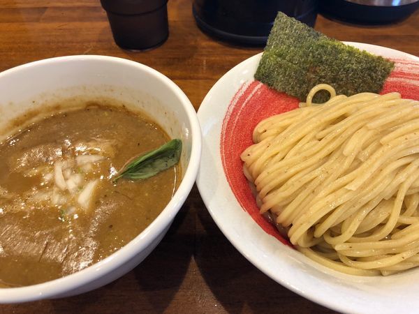 「【限定】ジェノバの風つけそば850円」@麺処 諭吉の写真