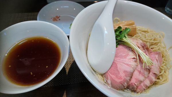 「昆布と鰹のつけそば（限定１０００円、２玉無料）」@神保町黒須の写真