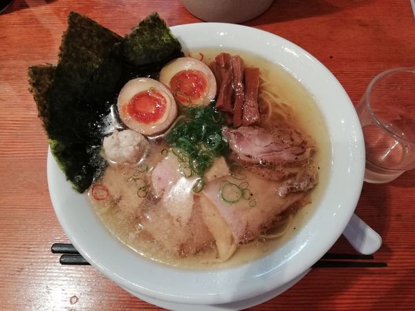 「特製塩らぁめん（950円）」@自家製麺 えなみの写真