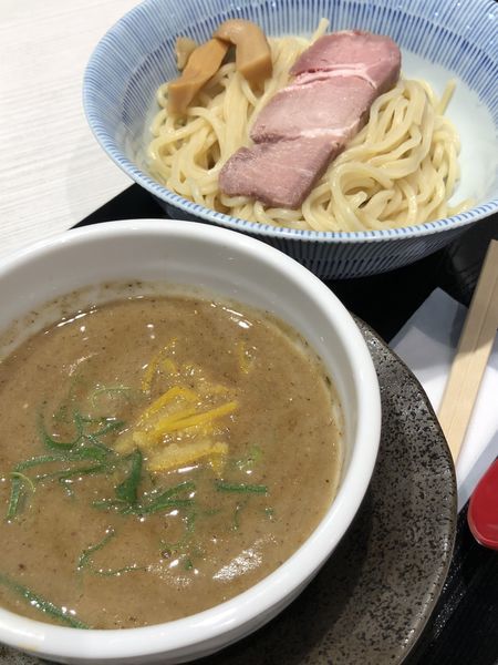 「濃厚魚介つけ麺」@鯛塩そば 灯花 ラゾーナ川崎プラザ店の写真
