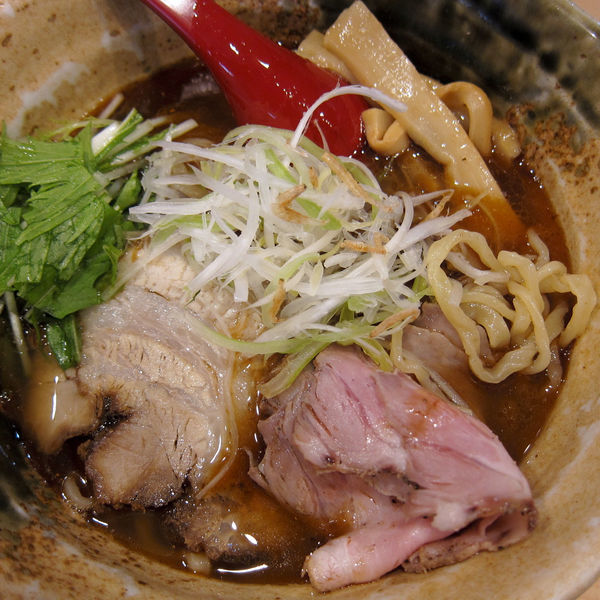 「焼きあご塩らー麺 800円」@焼きあご塩らー麺 たかはし 銀座店の写真