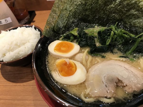 「ラーメン (並) 730円 のり増し 50円」@横浜家系ラーメン 大森家の写真