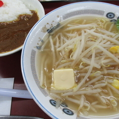 山田うどん 庄和町店の画像