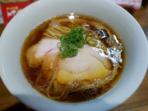 「醤油ラーメン」@ラーメン屋 トイ・ボックスの写真