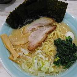 醤油ラーメン ￥500(オープン価格)