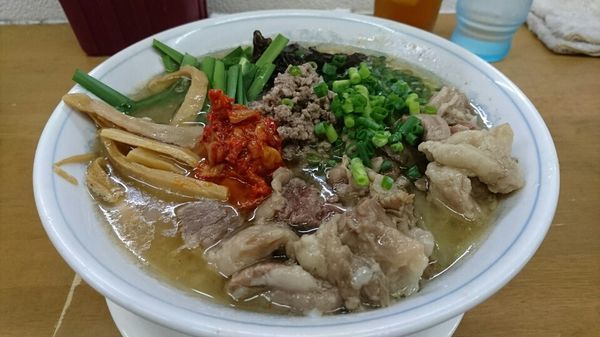 「２０００円ラーメン」@MENYA 食い味の道有楽の写真