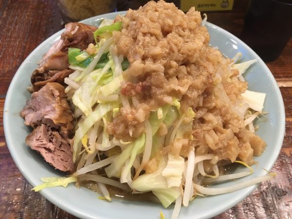 「中ラーメン アブラマシマシ」@立川マシマシの写真