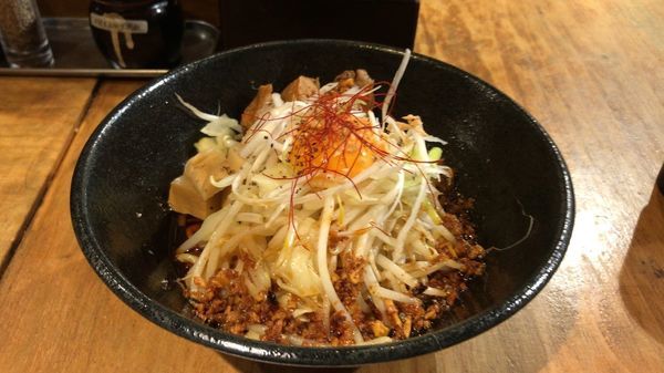 「まぜそば鶏 700円」@まぜそば専門店 かぐら 立川店の写真