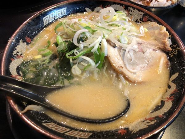 「札幌みそらーめん 800円」@北海道らーめん 味源 立川北口店の写真