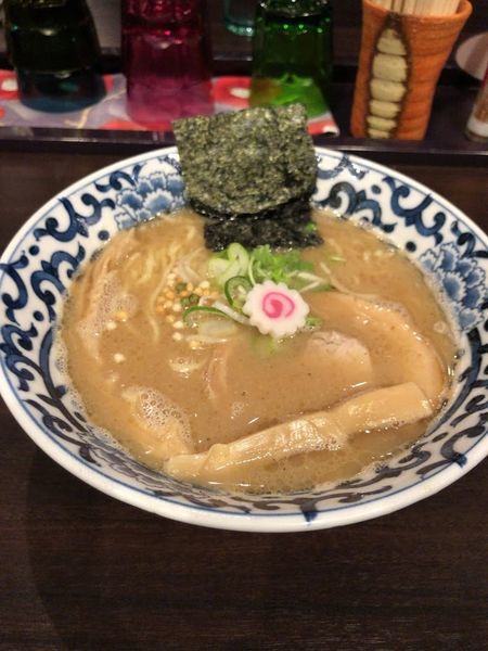 「らー麺 780円」@東京駅 斑鳩の写真