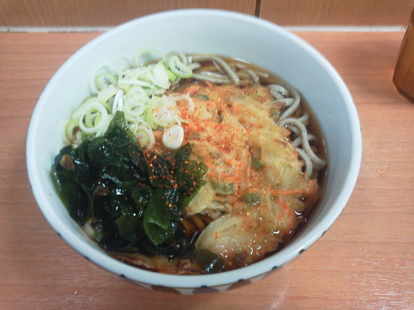 「かき揚げ田舎そば 440円」@高幡そば 明大前店の写真