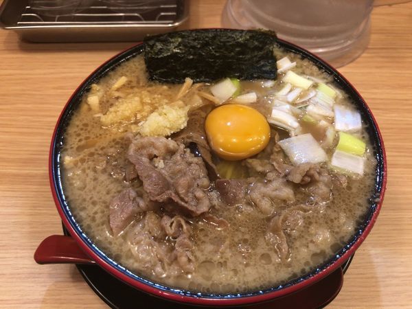 「スタミナ中華ソバ生玉子入り」@スタミナ中華ソバ とみ坂の写真