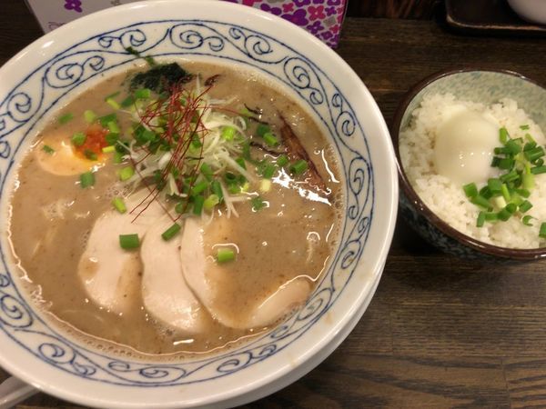 「あら焼鶏白湯そば 750円」@あら焼鶏白湯 カシムラの写真