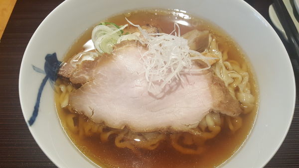 「醤油、手もみ麺」@麺 みつヰの写真