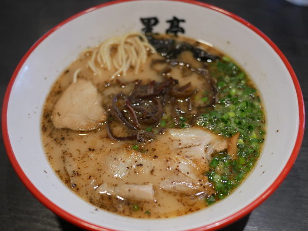 「ラーメン 麺硬め」@黒亭 本店の写真
