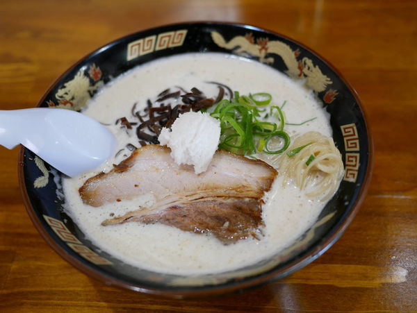 「どろラーメン 麺硬め」@ぎょらん亭 本店の写真