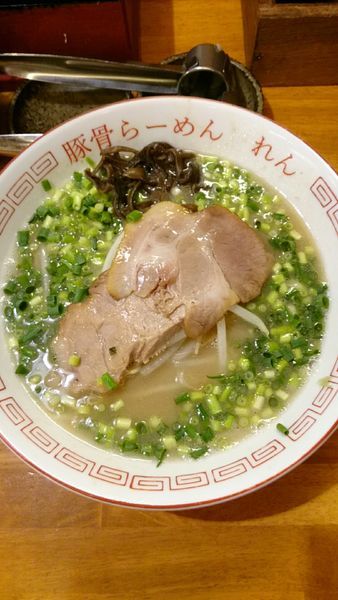 「ネギらーめん  ７９０円」@豚骨らーめん れんの写真