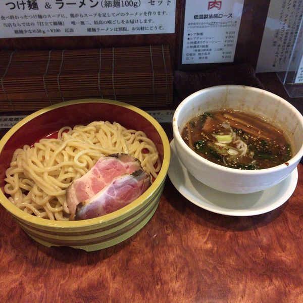 「冷つけ麺 レアチャーシュー」@つけ麺 目黒屋の写真
