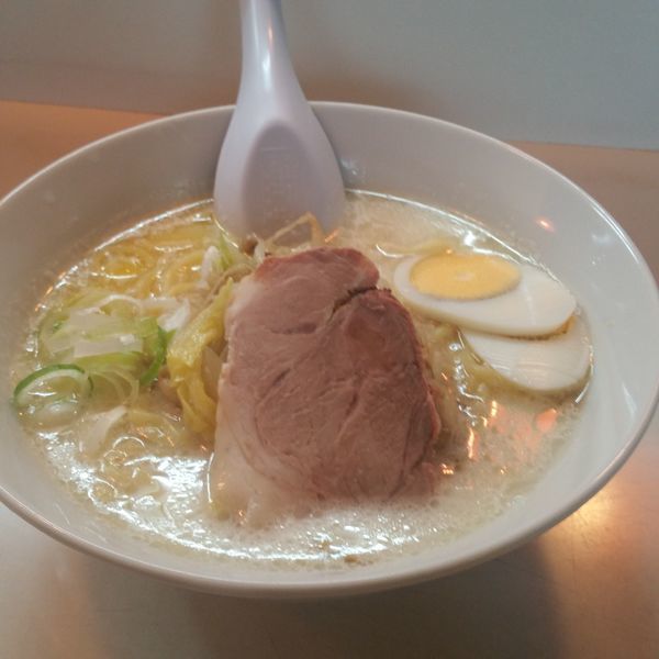 「牛乳ラーメン」@札幌ラーメンこぐまの写真