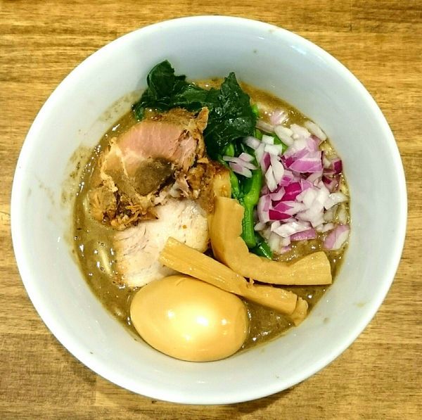 「濃厚煮干そば 味玉」@煮干し中華そば 一剣の写真