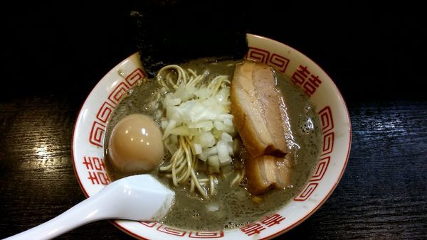 「濃厚中華そば＋味玉」@中華ソバ 伊吹の写真